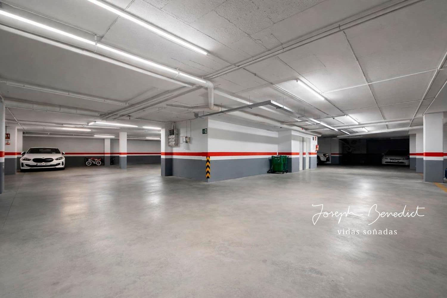 3 makuuhuone Huoneisto myytävänä paikassa Castelldefels mukana 
autotalli - 490 000 € (Ref: 9700371)