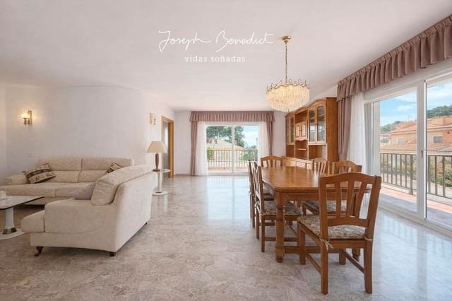 6 soverom Villa til salgs i Segur de Calafell, Calafell med svømmebasseng garasje - € 450 000 (Ref: 9714341)