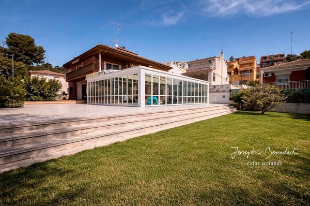 6 soverom Villa til salgs i Segur de Calafell, Calafell med svømmebasseng garasje - € 450 000 (Ref: 9714341)