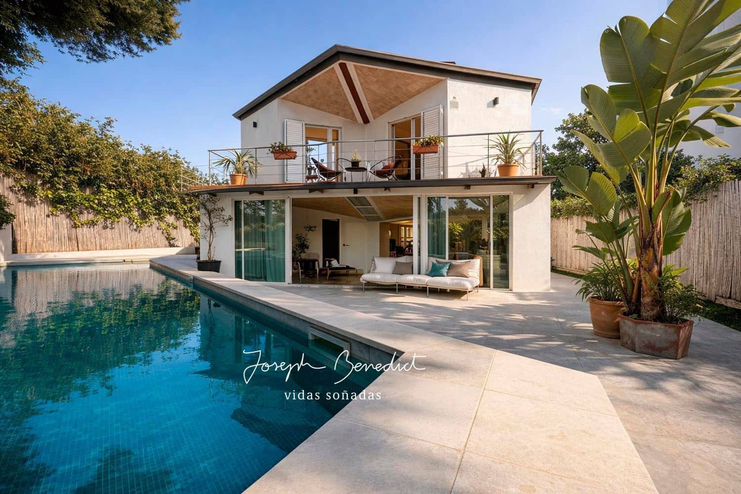 5 bedroom Villa for sale in Castelldefels with pool garage - € 1,590,000 (Ref: 9735027)