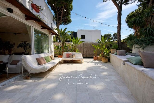 Chalet de 5 habitaciones en Castelldefels en venta con piscina garaje - 1.590.000 € (Ref: 9735027)