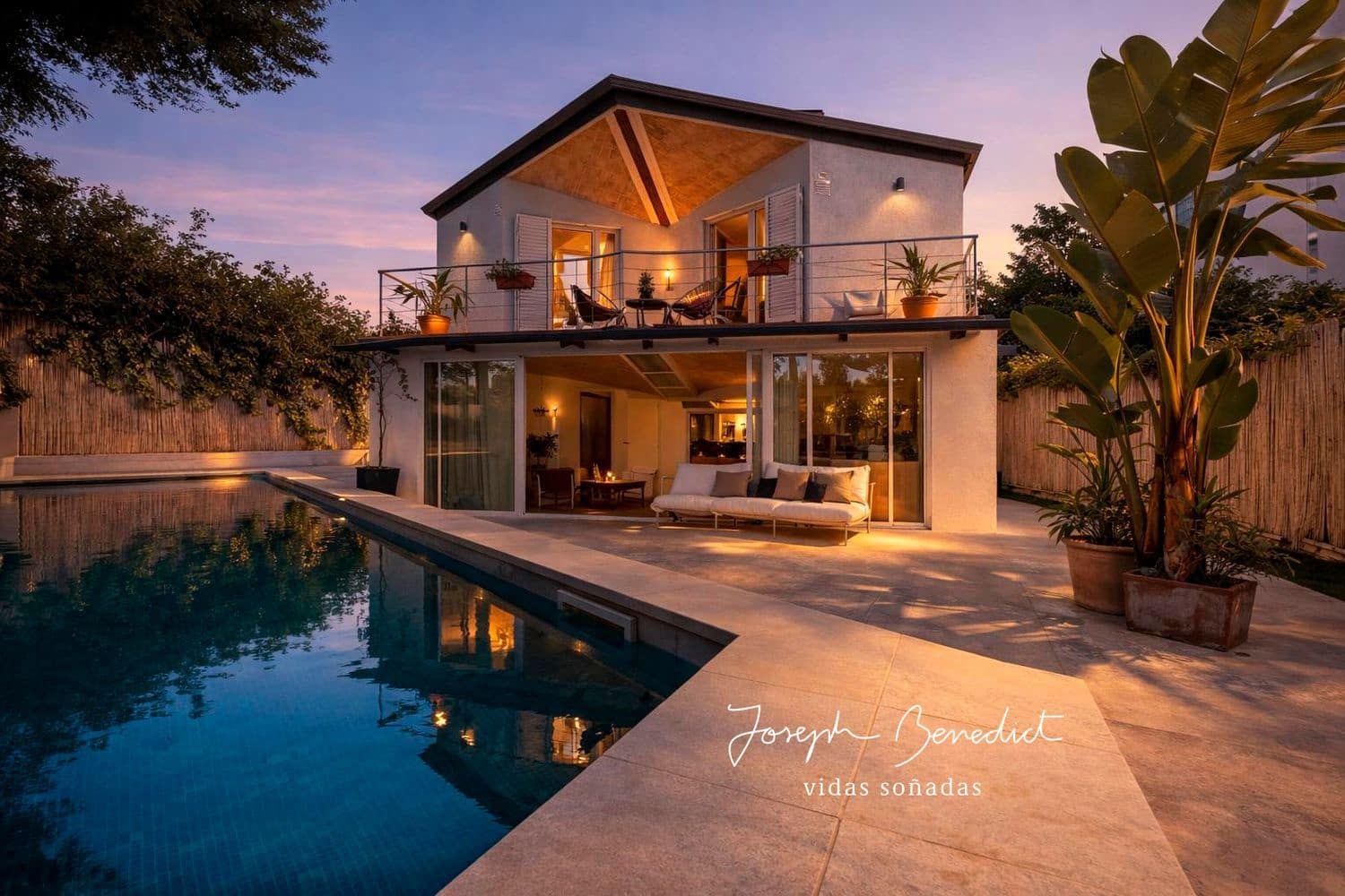 5 bedroom Villa for sale in Castelldefels with pool garage - € 1,590,000 (Ref: 9735027)