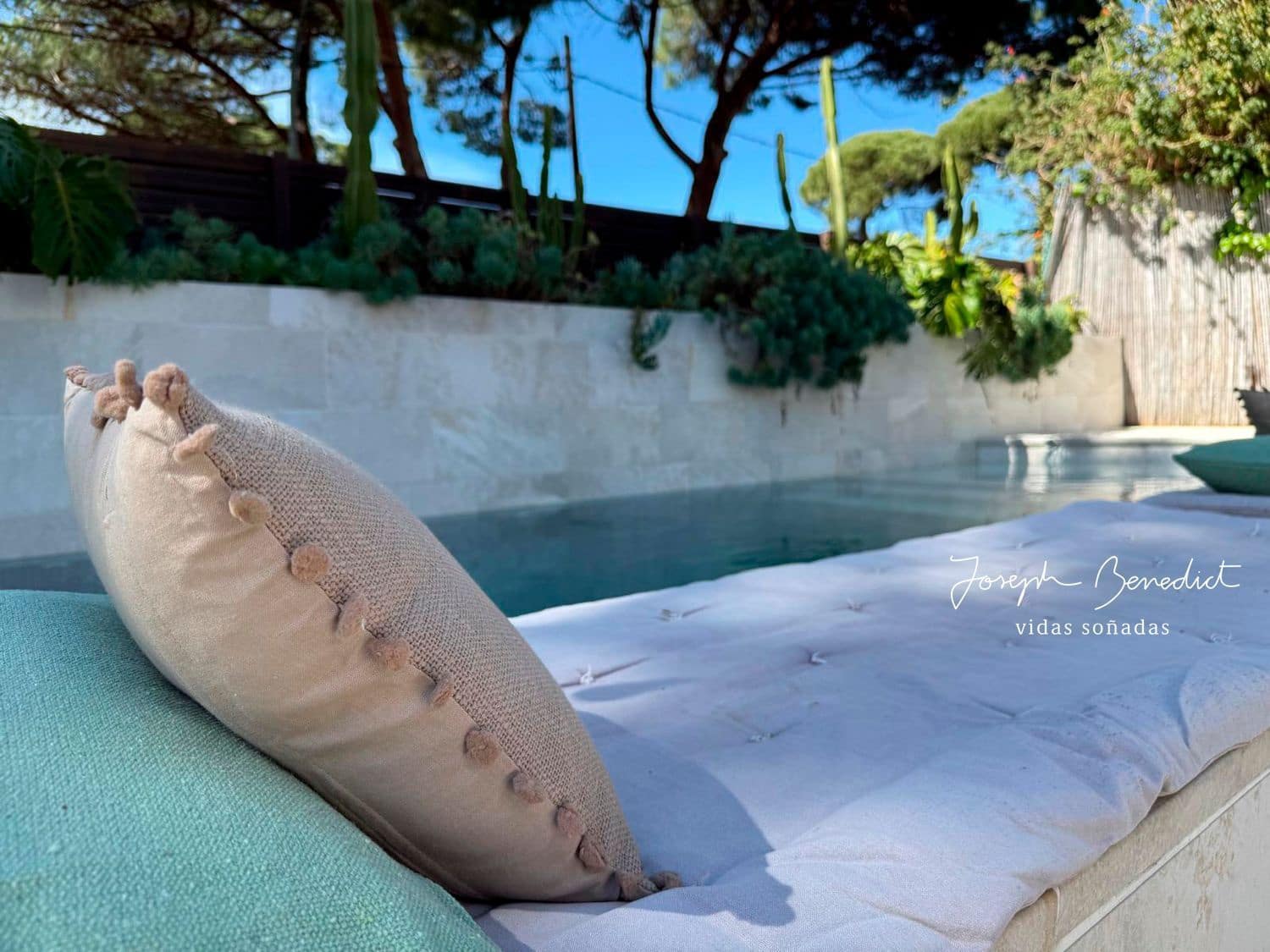 5 bedroom Villa for sale in Castelldefels with pool garage - € 1,590,000 (Ref: 9735027)