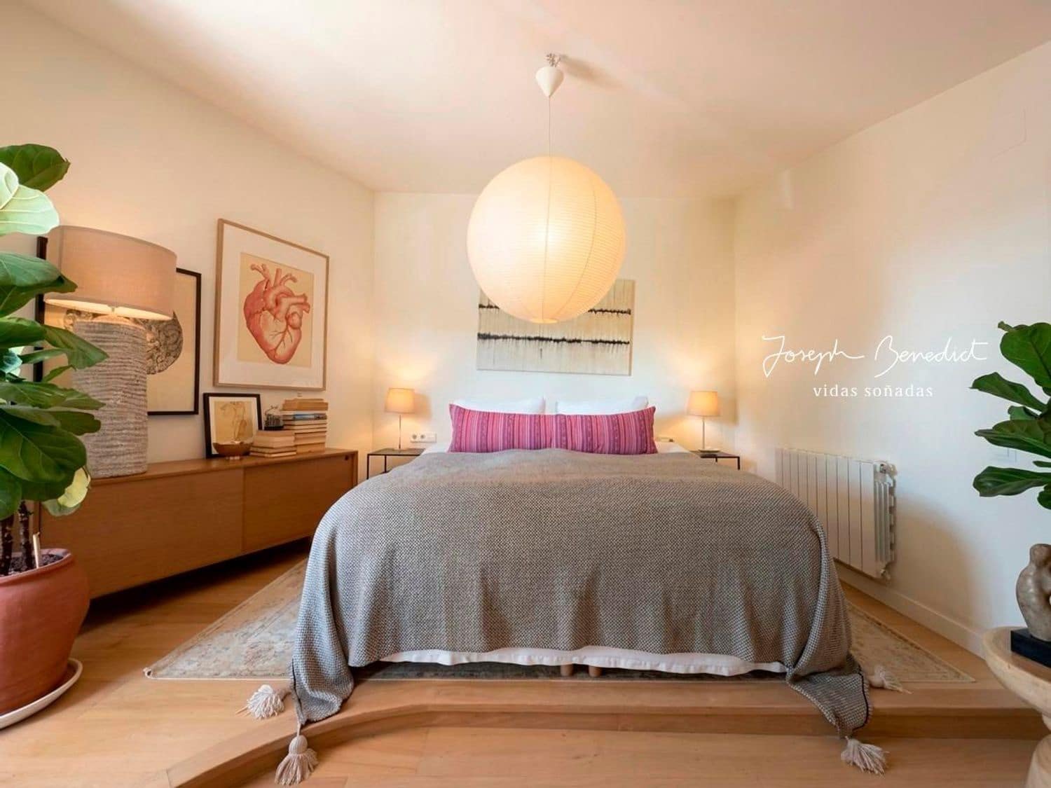 5 bedroom Villa for sale in Castelldefels with pool garage - € 1,590,000 (Ref: 9735027)