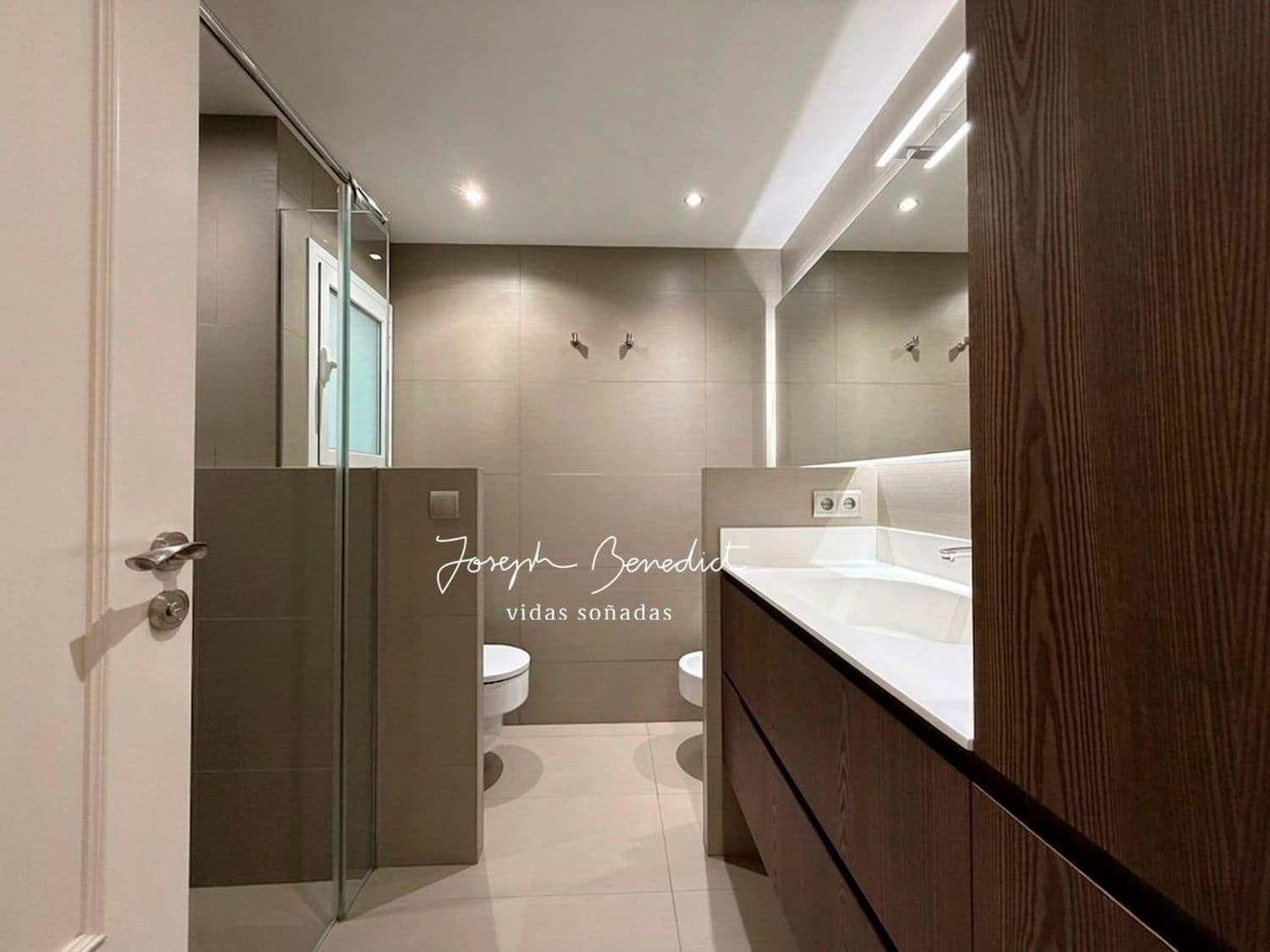 3 soverom Leilighet til leie i Castelldefels med svømmebasseng garasje - € 3 900 (Ref: 9737987)