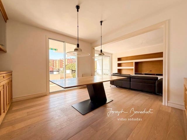 3 soverom Leilighet til leie i Castelldefels med svømmebasseng garasje - € 3 900 (Ref: 9737987)