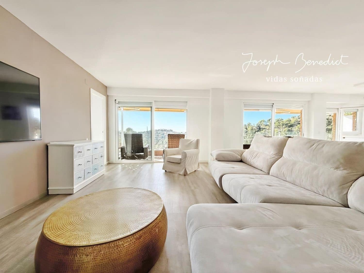 5 sypialnia Apartament do wynajęcia w Castelldefels z basenem garażem - 4 500 € (Ref: 9758334)