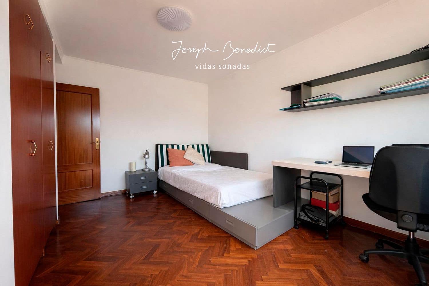 4 bedroom Villa for sale in Castelldefels with garage - € 1,390,000 (Ref: 9761580)