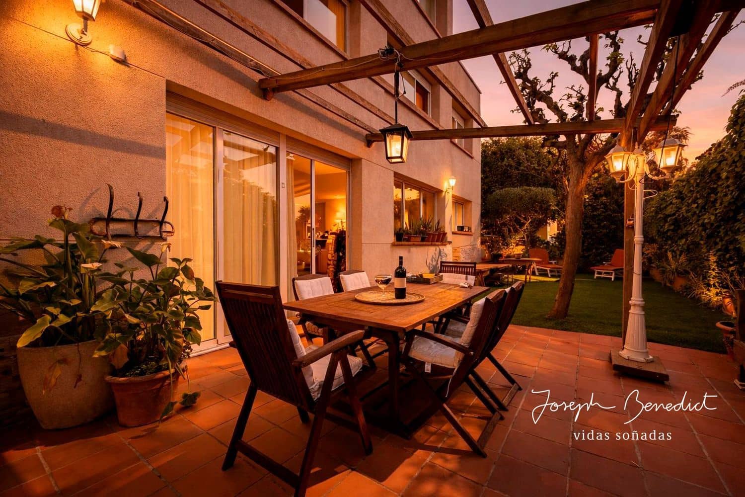 4 bedroom Villa for sale in Castelldefels with garage - € 1,390,000 (Ref: 9761580)