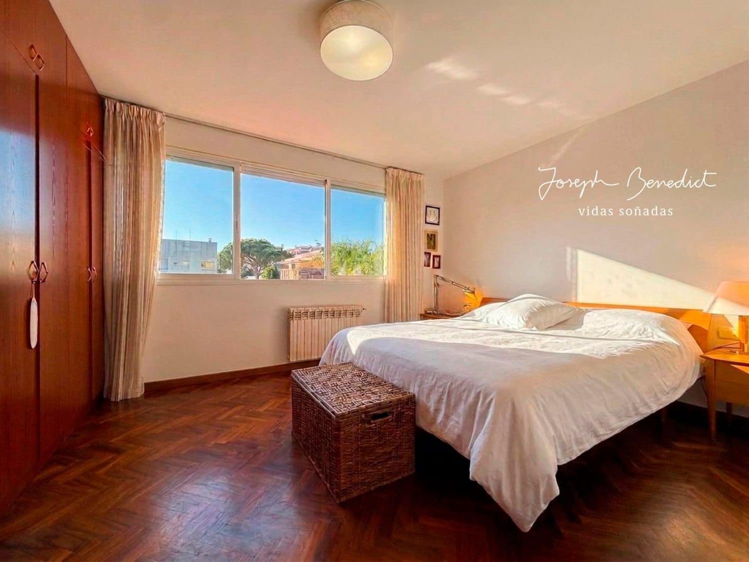 4 bedroom Villa for sale in Castelldefels with garage - € 1,390,000 (Ref: 9761580)