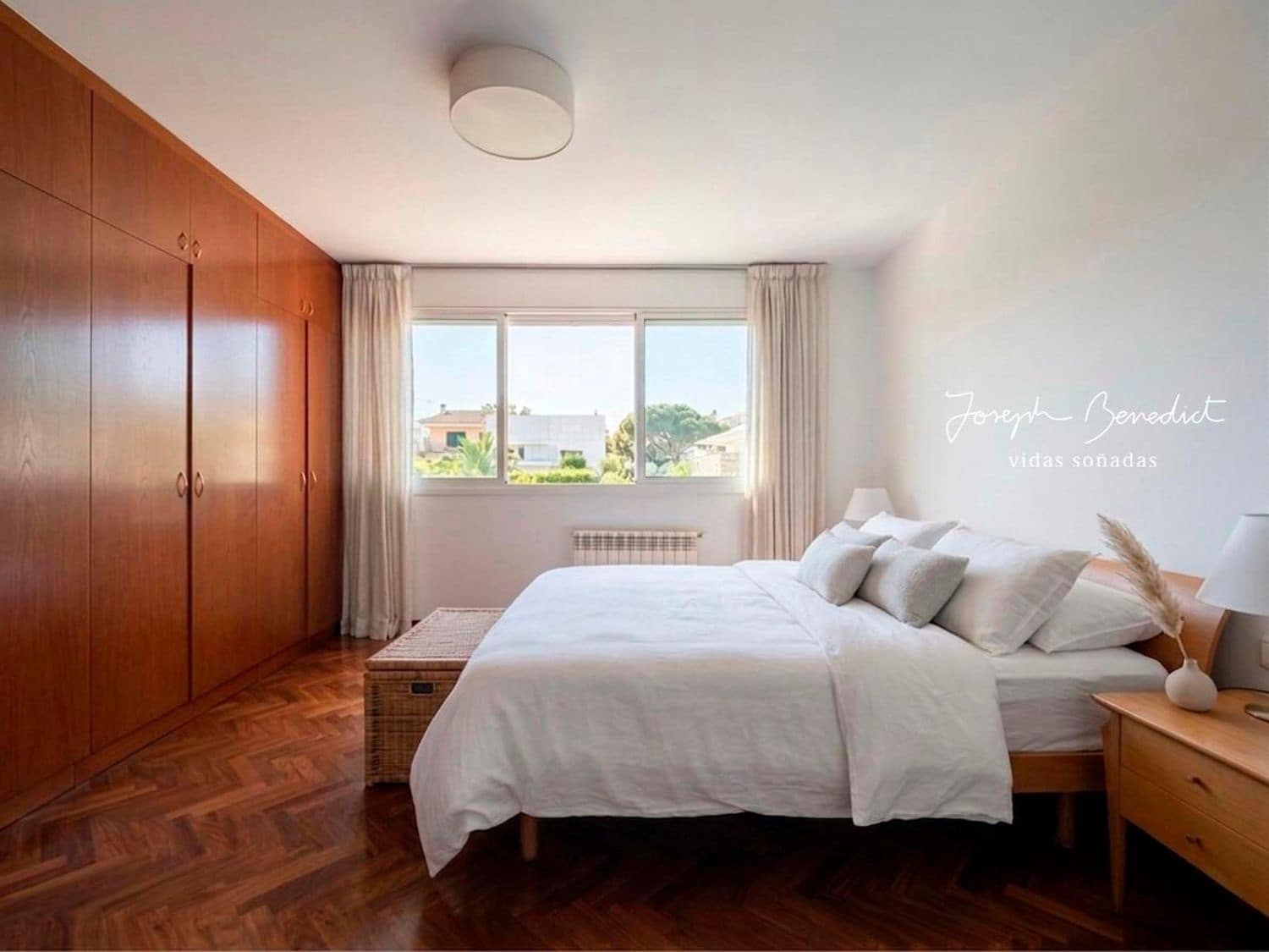 4 bedroom Villa for sale in Castelldefels with garage - € 1,390,000 (Ref: 9761580)