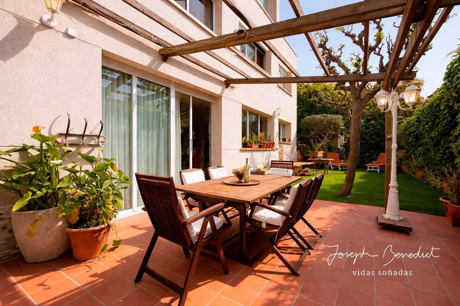 4 bedroom Villa for sale in Castelldefels with garage - € 1,390,000 (Ref: 9761580)