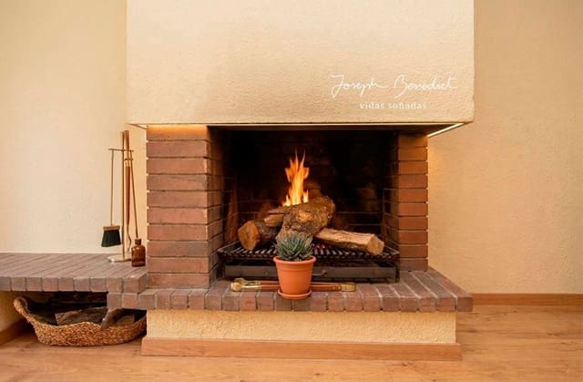 3 soverom Hus til salgs i Castelldefels med garasje - € 595 000 (Ref: 9763464)