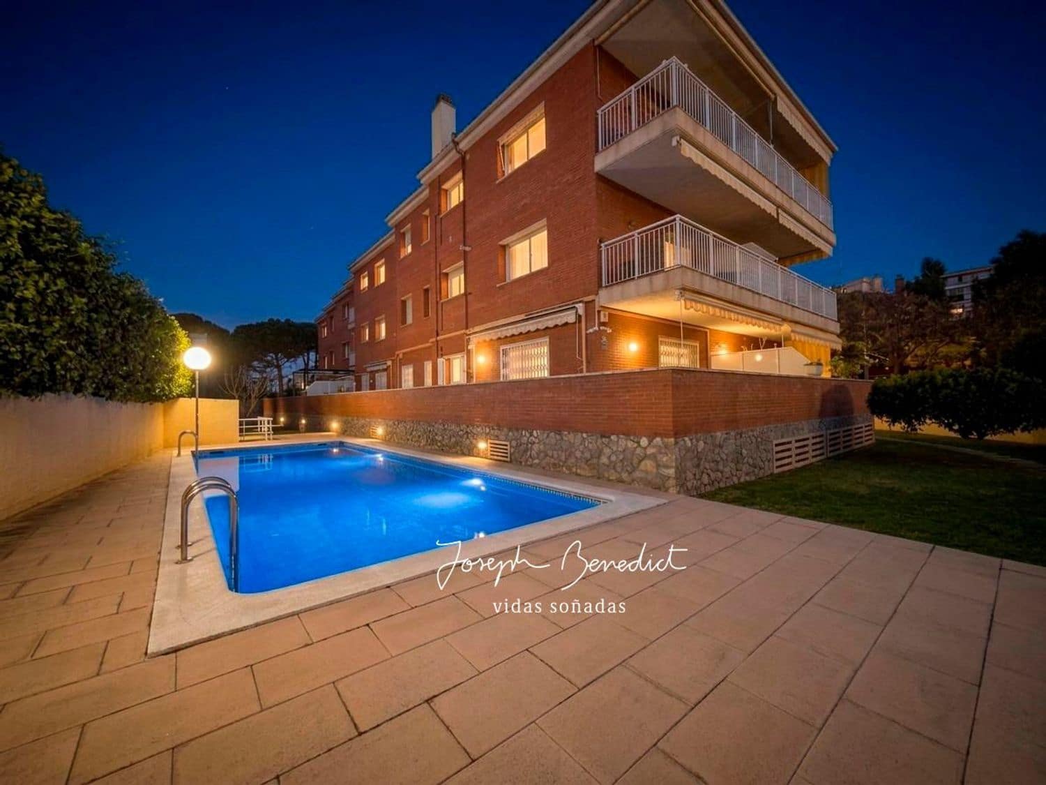 4 chambre Appartement à vendre à Castelldefels avec piscine garage - 790 000 € (Ref: 9763465)