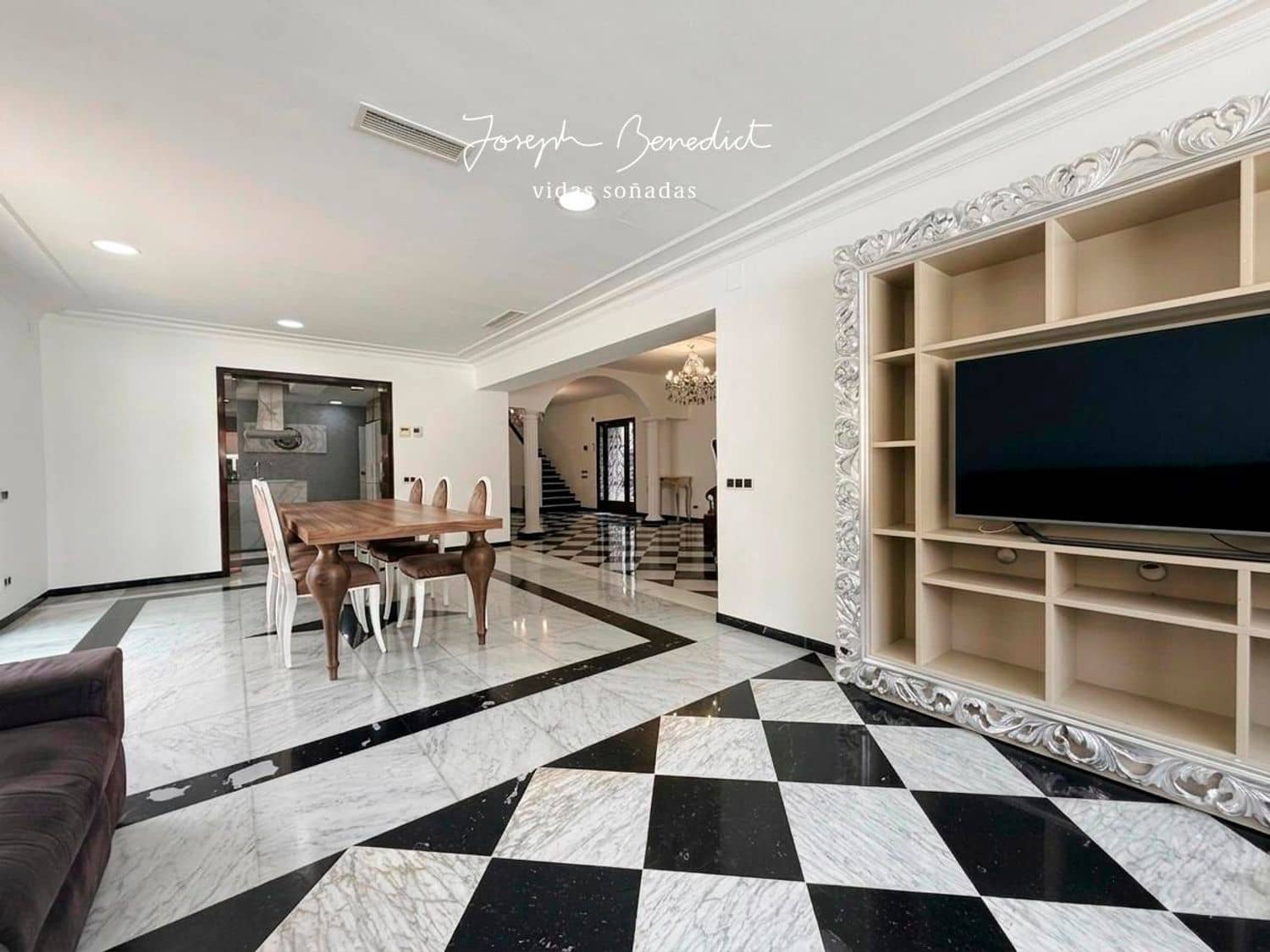 9 sypialnia Willa na sprzedaż w Castelldefels z basenem garażem - 2 075 000 € (Ref: 9780002)