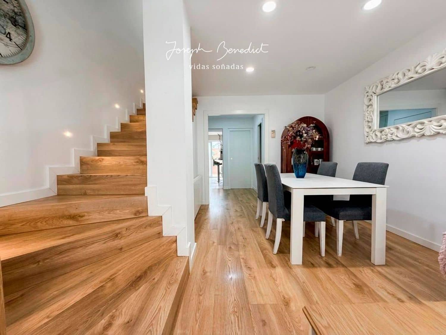 4 sypialnia Dom na sprzedaż w L'Hospitalet de Llobregat z garażem - 615 000 € (Ref: 9788084)