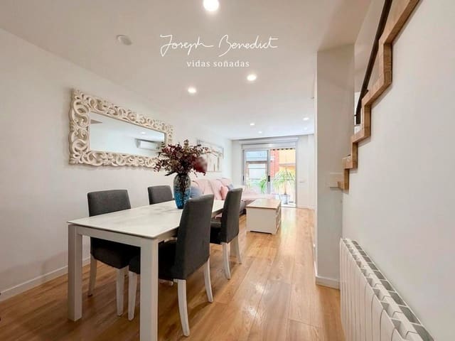 4 sypialnia Dom na sprzedaż w L'Hospitalet de Llobregat z garażem - 615 000 € (Ref: 9788084)