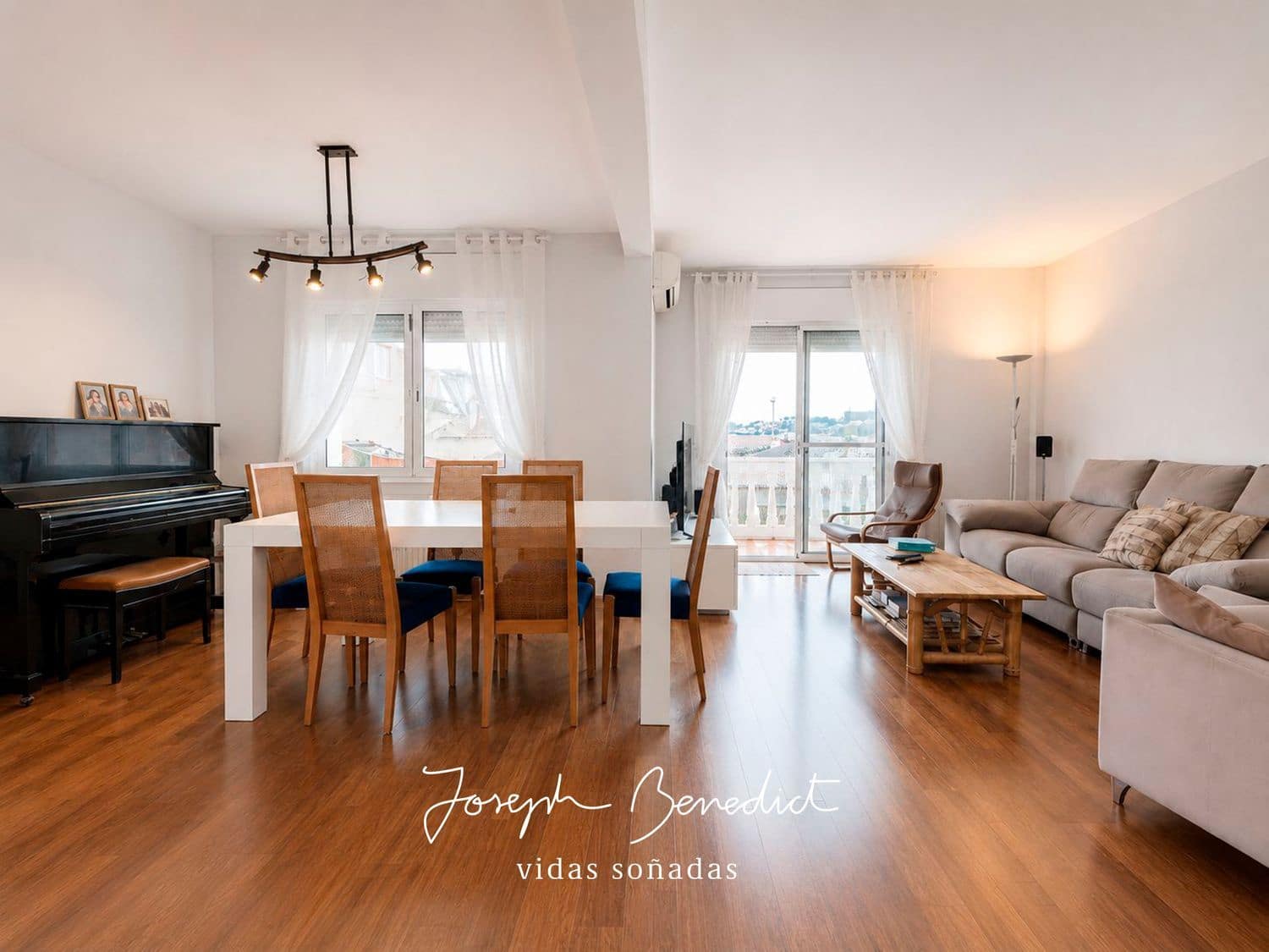 5 bedroom Townhouse for sale in Castelldefels with pool garage - € 995,000 (Ref: 9877792)