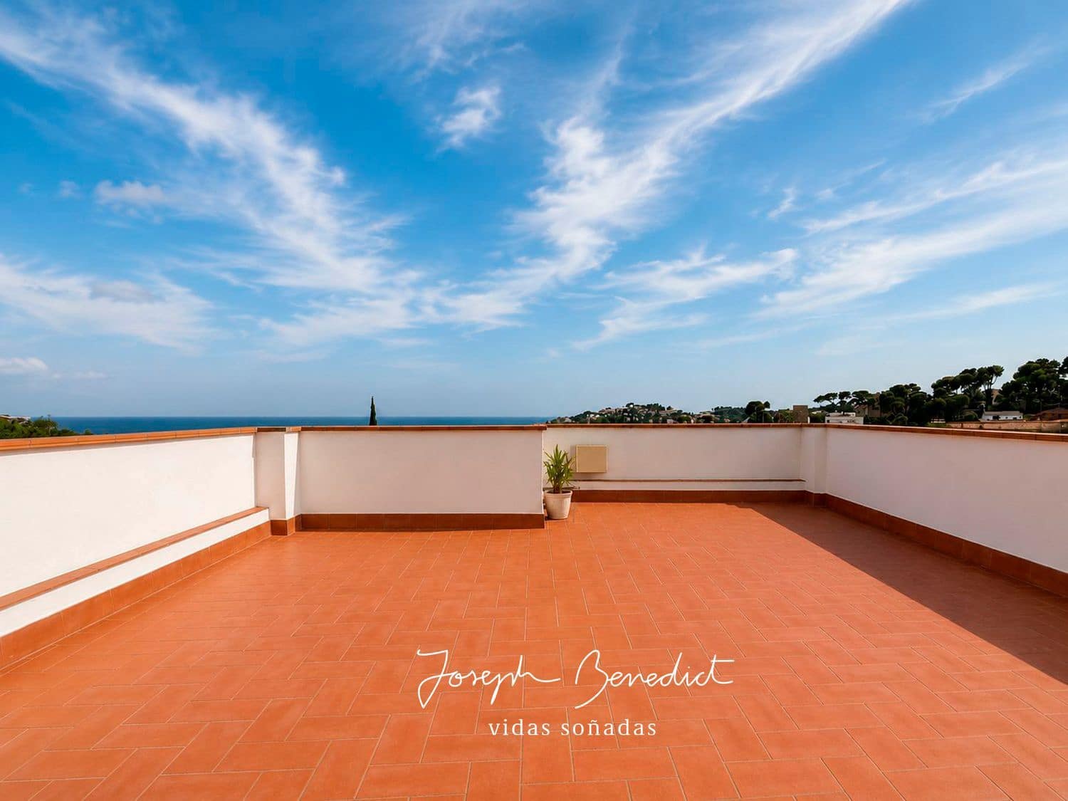 5 bedroom Townhouse for sale in Castelldefels with pool garage - € 995,000 (Ref: 9877792)