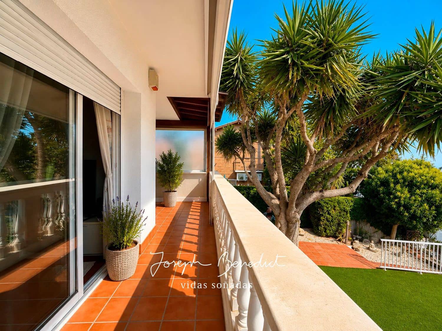5 bedroom Townhouse for sale in Castelldefels with pool garage - € 995,000 (Ref: 9877792)