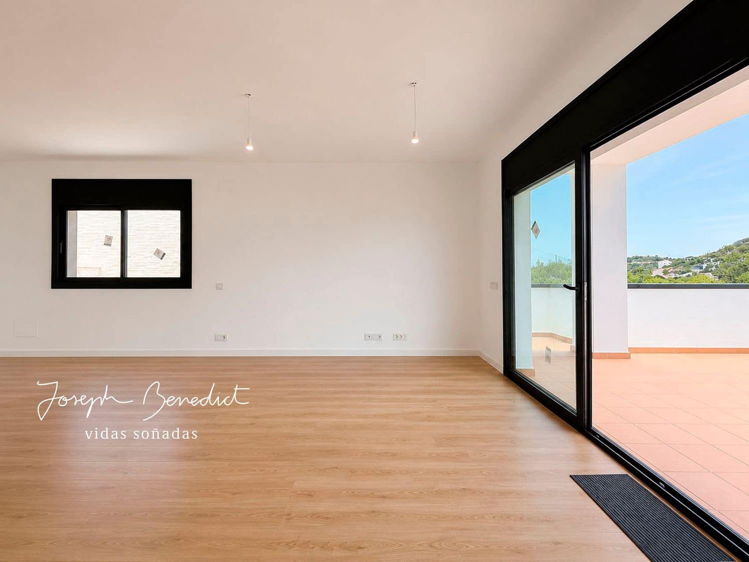 4 bedroom Villa for sale in Segur de Calafell with pool garage - € 540,000 (Ref: 9880566)