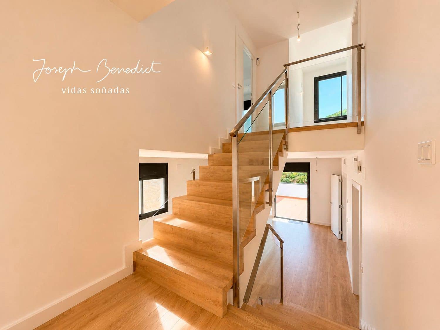 4 bedroom Villa for sale in Segur de Calafell with pool garage - € 540,000 (Ref: 9880566)