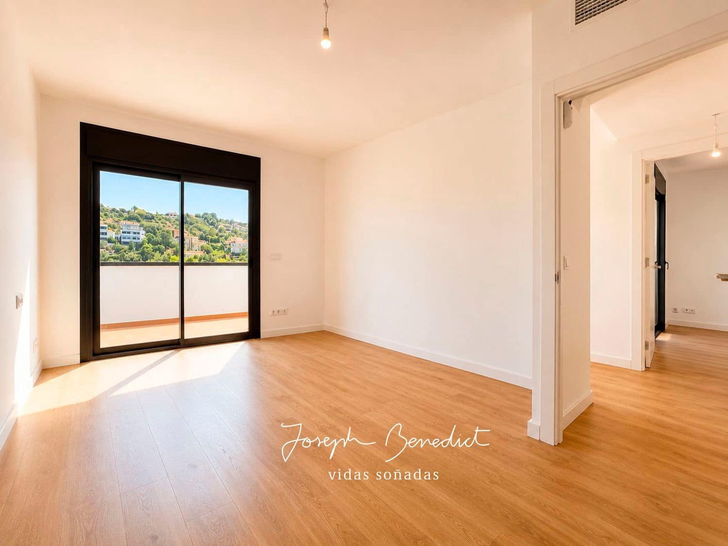 4 bedroom Villa for sale in Segur de Calafell with pool garage - € 540,000 (Ref: 9880566)