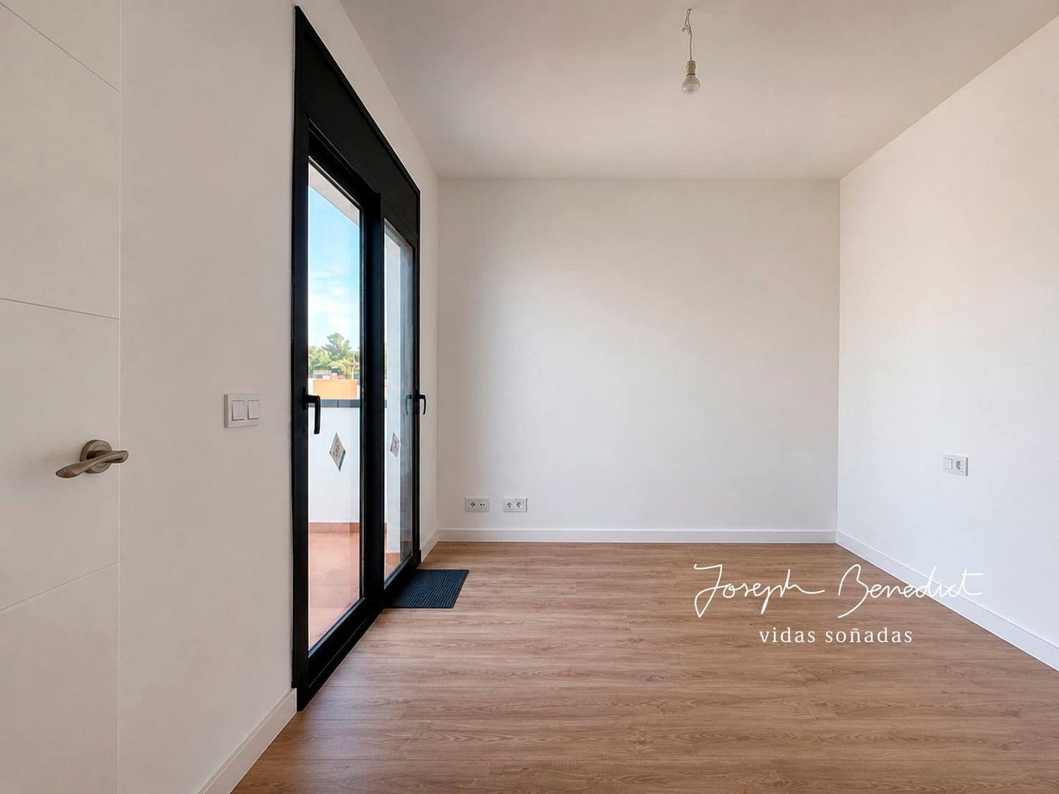 4 bedroom Villa for sale in Segur de Calafell with pool garage - € 540,000 (Ref: 9880566)