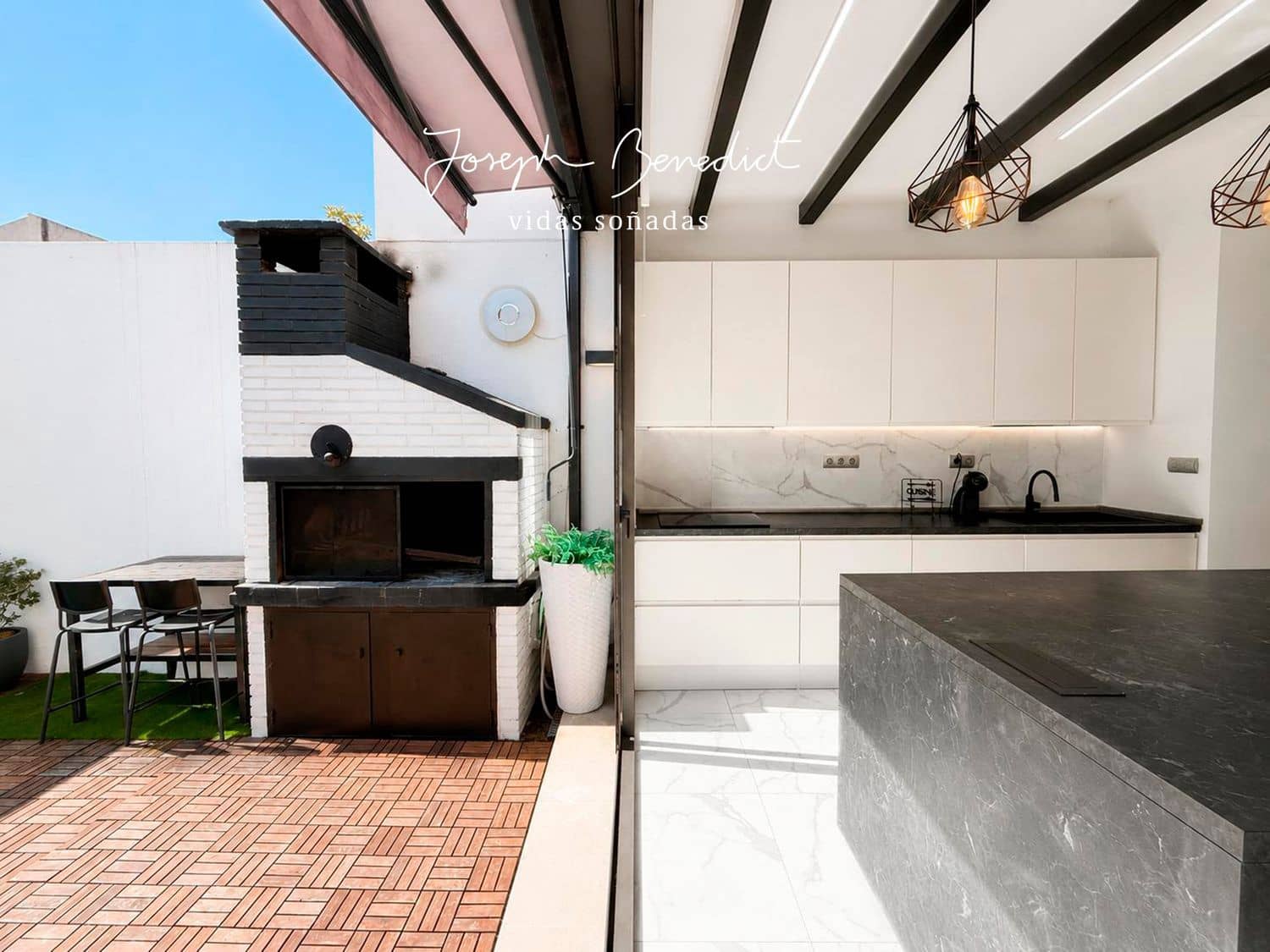 3 bedroom Townhouse for sale in Sant Feliu de Llobregat with pool garage - € 749,000 (Ref: 9928596)