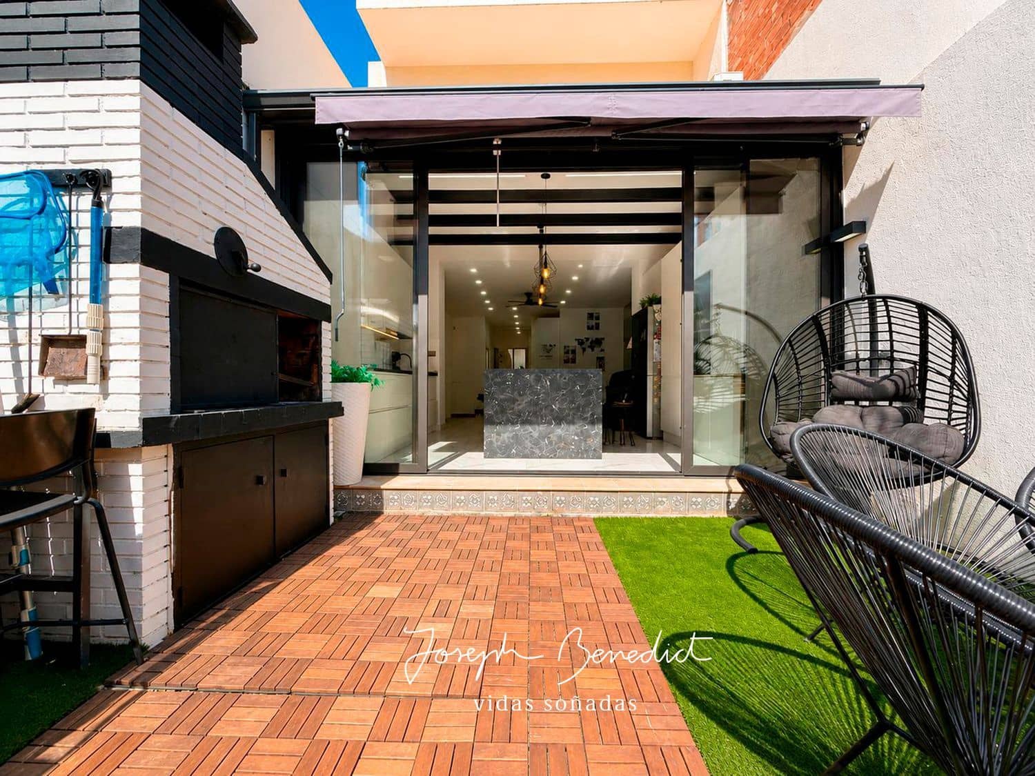 3 bedroom Townhouse for sale in Sant Feliu de Llobregat with pool garage - € 749,000 (Ref: 9928596)