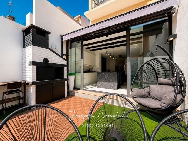3 bedroom Townhouse for sale in Sant Feliu de Llobregat with pool garage - € 749,000 (Ref: 9928596)