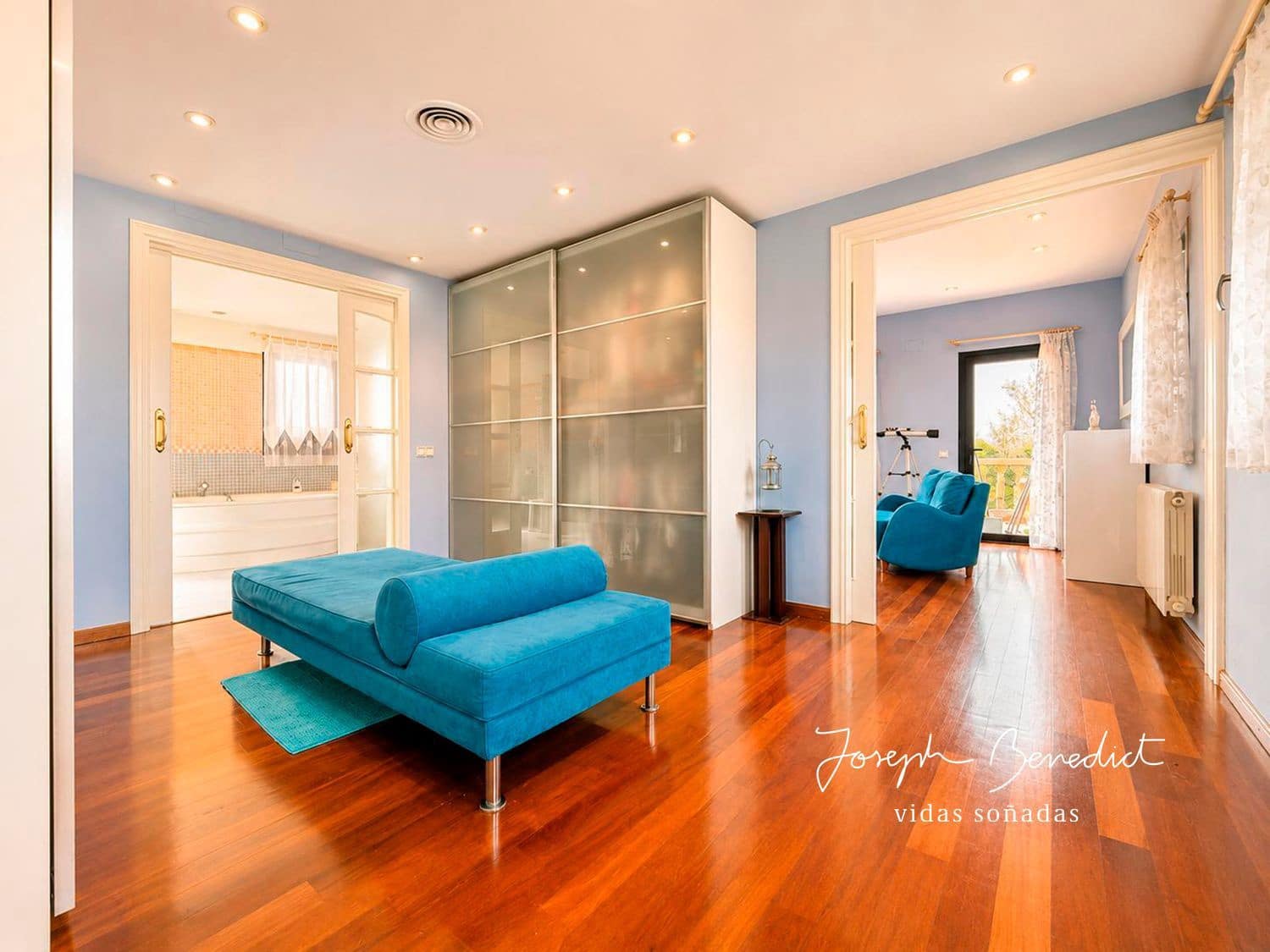 5 chambre Villa/Maison à vendre à Calafell avec piscine garage - 780 000 € (Ref: 9932816)