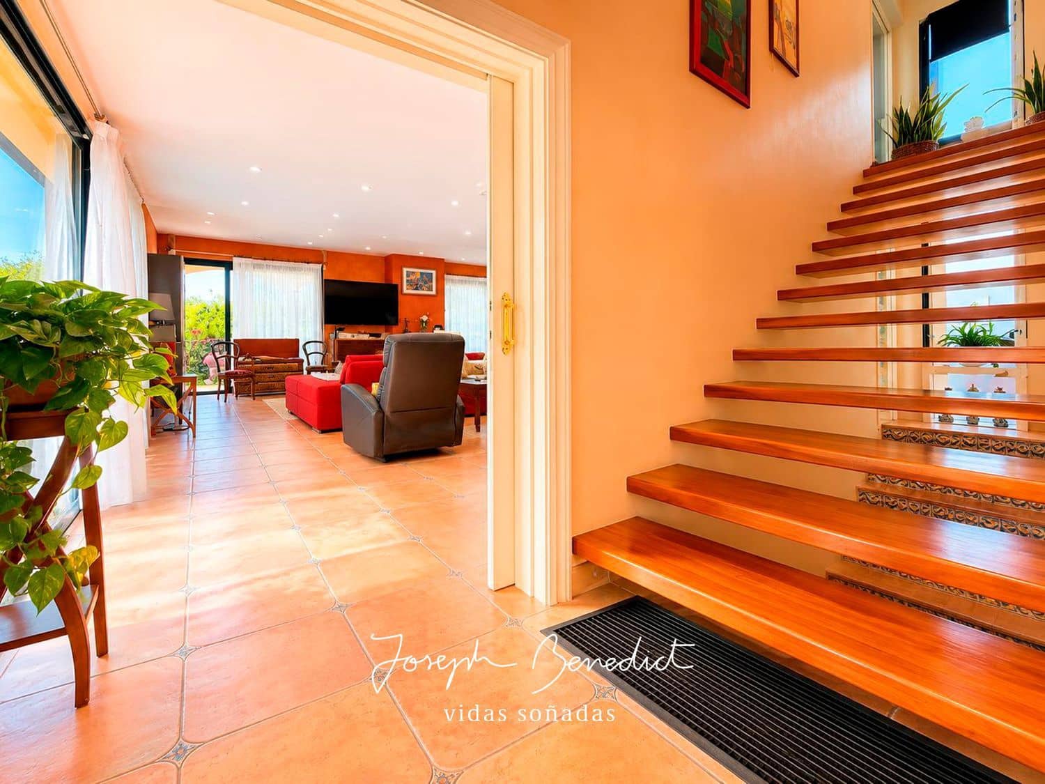 5 chambre Villa/Maison à vendre à Calafell avec piscine garage - 780 000 € (Ref: 9932816)
