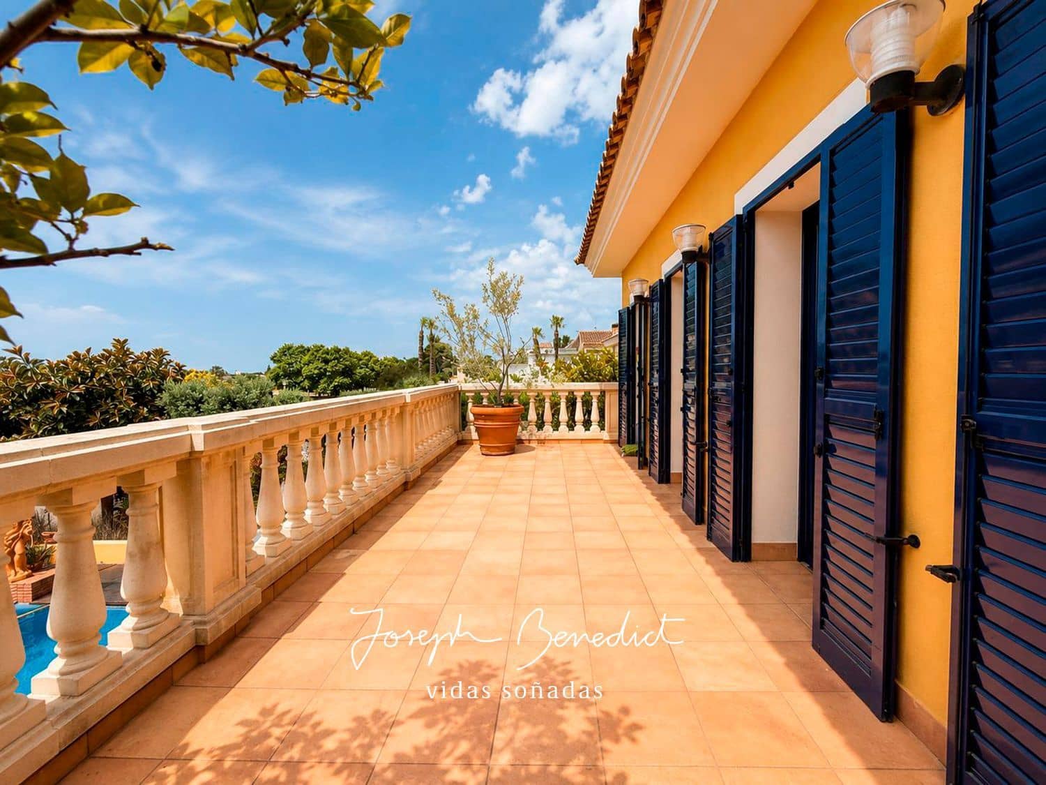 5 chambre Villa/Maison à vendre à Calafell avec piscine garage - 780 000 € (Ref: 9932816)