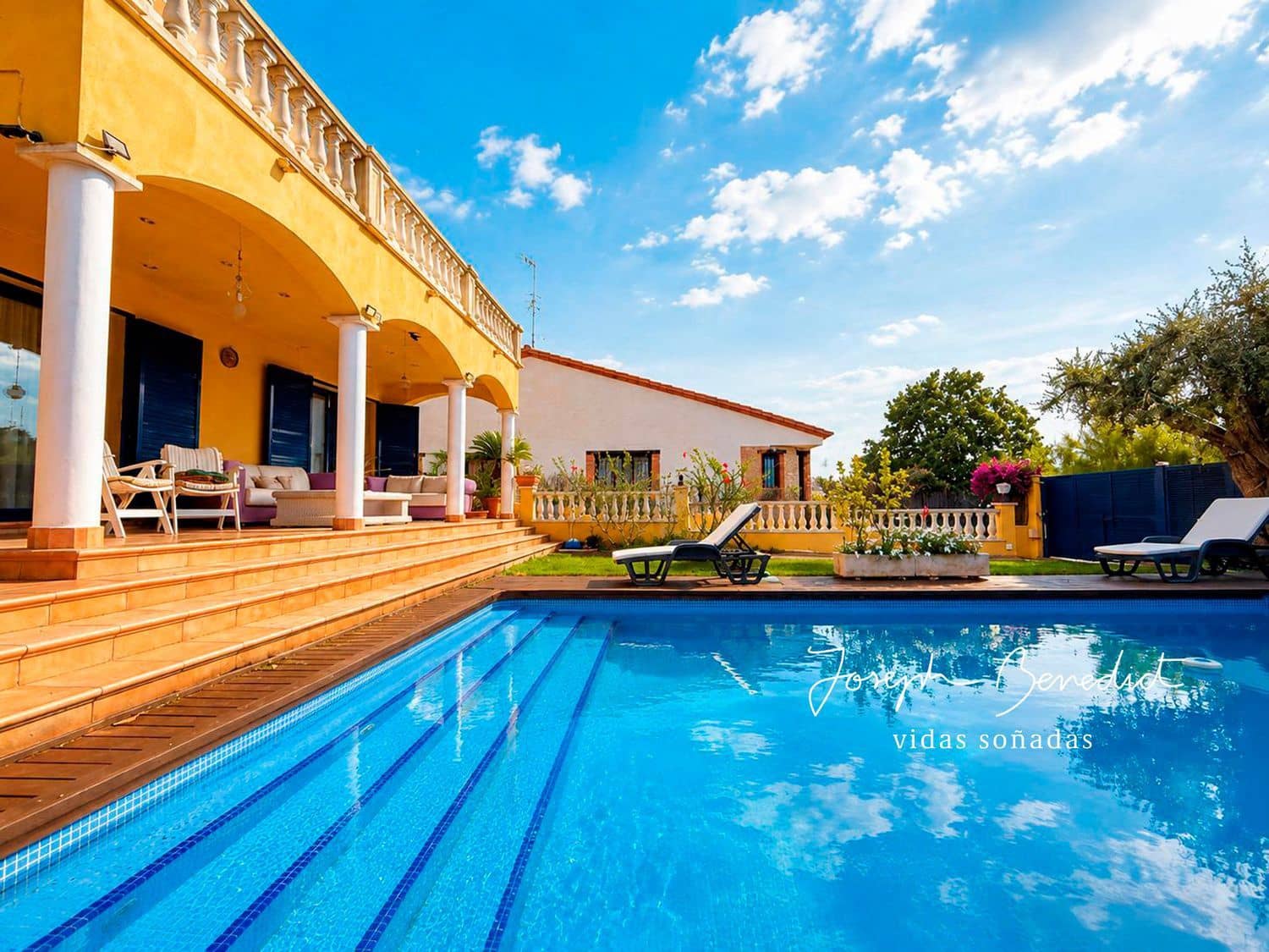 5 chambre Villa/Maison à vendre à Calafell avec piscine garage - 780 000 € (Ref: 9932816)