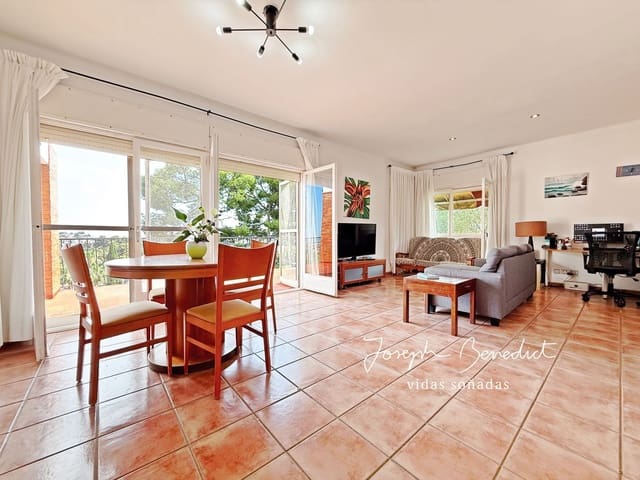 4 sypialnia Willa na sprzedaż w Torrelles de Llobregat z garażem - 635 000 € (Ref: 9958929)