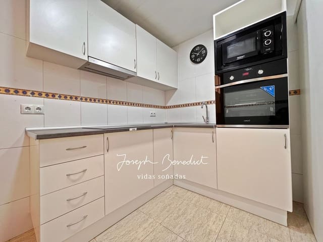 3 soveværelse Lejlighed til salg i L'Hospitalet de Llobregat med garage - € 273.000 (Ref: 9964579)