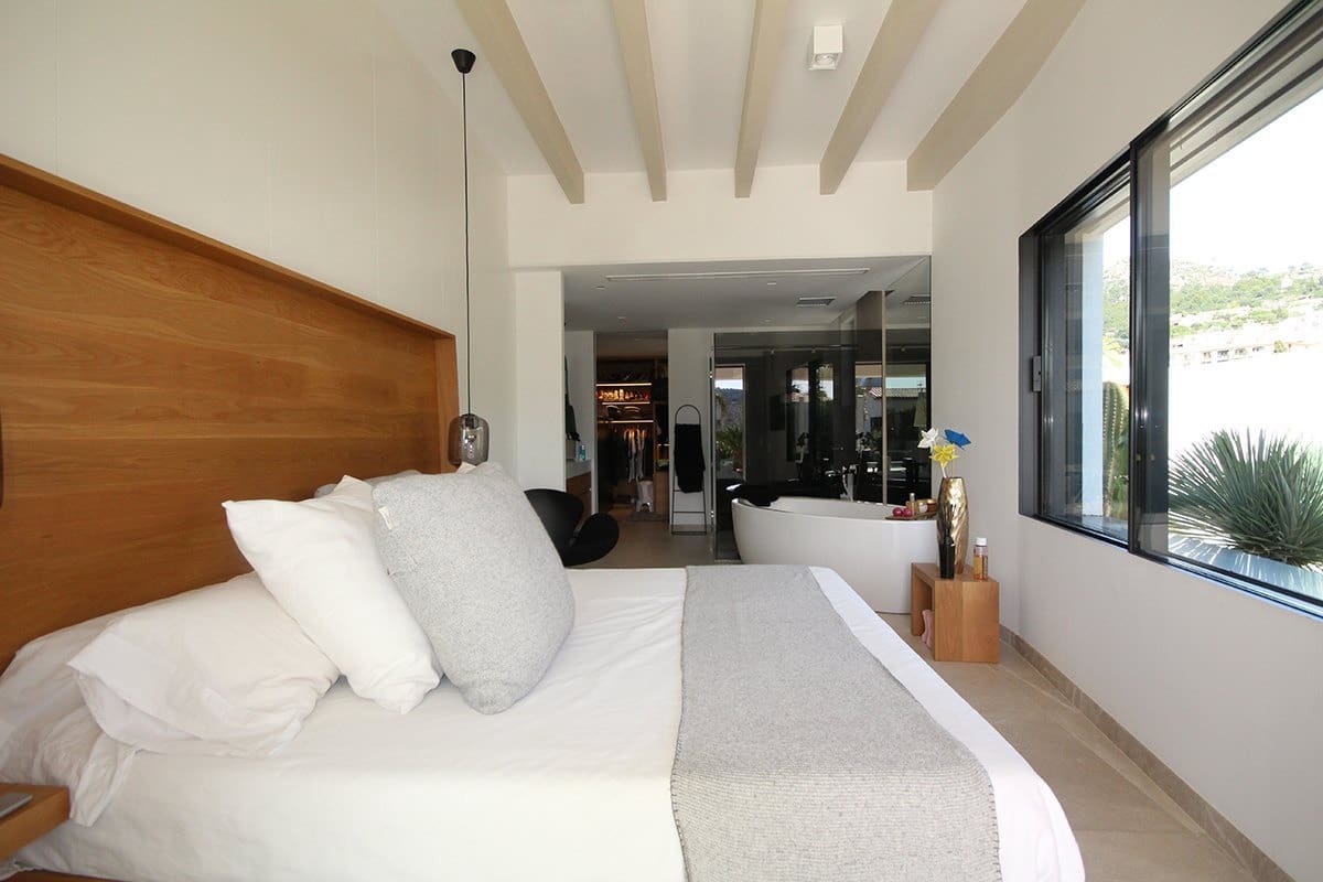 3 soverom Villa til salgs i Andratx med svømmebasseng garasje - € 3 800 000 (Ref: 6490105)