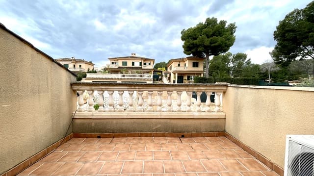 4 sovrum Villa till salu i Palmanova, Calvià med pool garage - 895 000 € (Ref: 7995063)