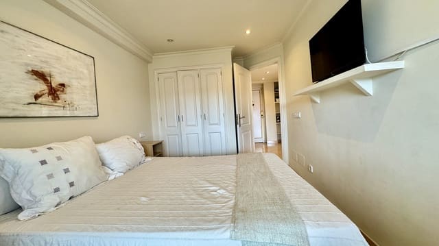 2 sypialnia Apartament na sprzedaż w Portals Nous, Calvià z garażem - 395 000 € (Ref: 8057206)