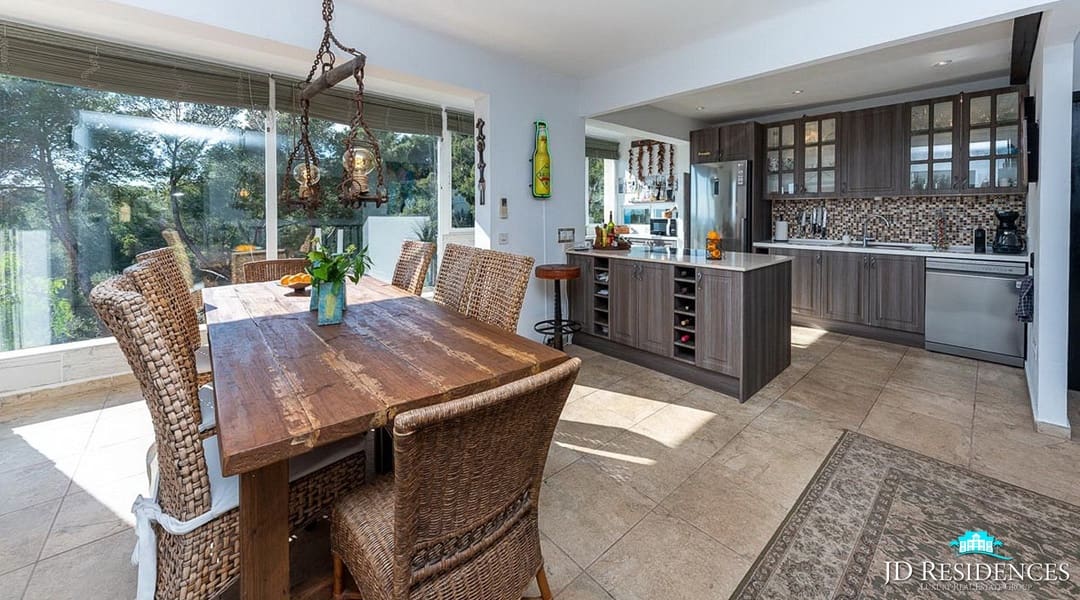 4 soveværelse Villa til salg i Calvia med swimmingpool garage - € 1.890.000 (Ref: 8108331)