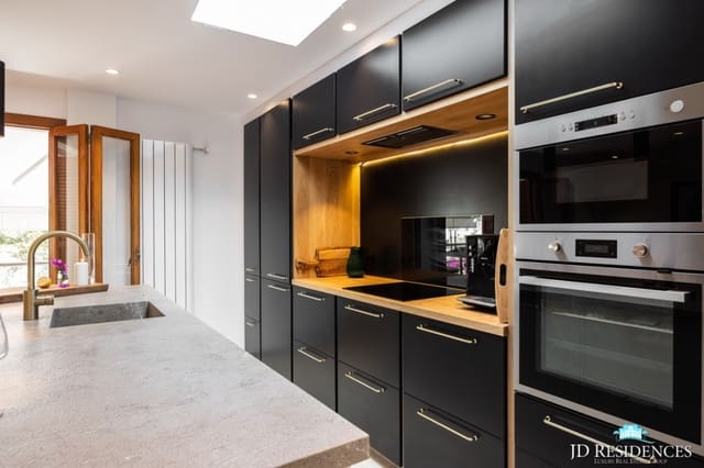 4 soveværelse Lejlighed til salg i La Bonanova, Palma de Mallorca med swimmingpool garage - € 1.800.000 (Ref: 8632778)