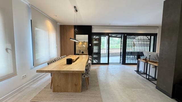 4 soveværelse Villa til salg i Cala Mayor, Palma de Mallorca med swimmingpool garage - € 884.900 (Ref: 8855535)