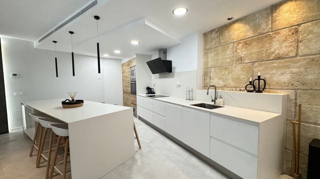 4 soveværelse Villa til salg i Cala Mayor, Palma de Mallorca med swimmingpool garage - € 884.900 (Ref: 8855535)