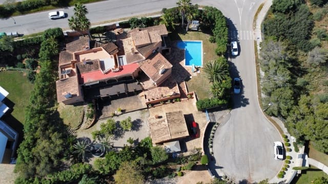 5 soveværelse Villa til salg i Santa Ponsa, Calvià med swimmingpool garage - € 2.500.000 (Ref: 8924749)