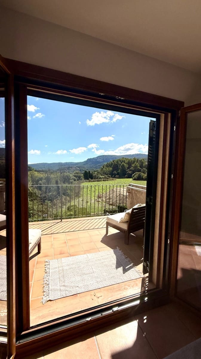 5 sovrum Villa till salu i Puigpunyent med garage - 895 000 € (Ref: 9302783)