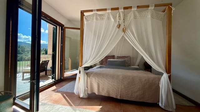 5 sovrum Villa till salu i Puigpunyent med garage - 895 000 € (Ref: 9302783)