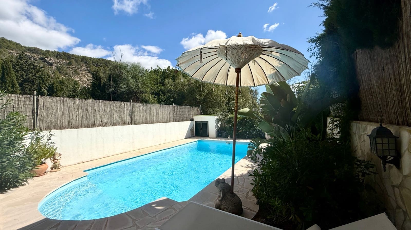 5 sovrum Villa till salu i Puigpunyent med garage - 895 000 € (Ref: 9302783)