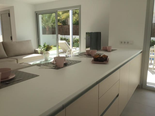 4 sovrum Villa att hyra i Llucmajor med pool garage - 3 000 € (Ref: 9426657)