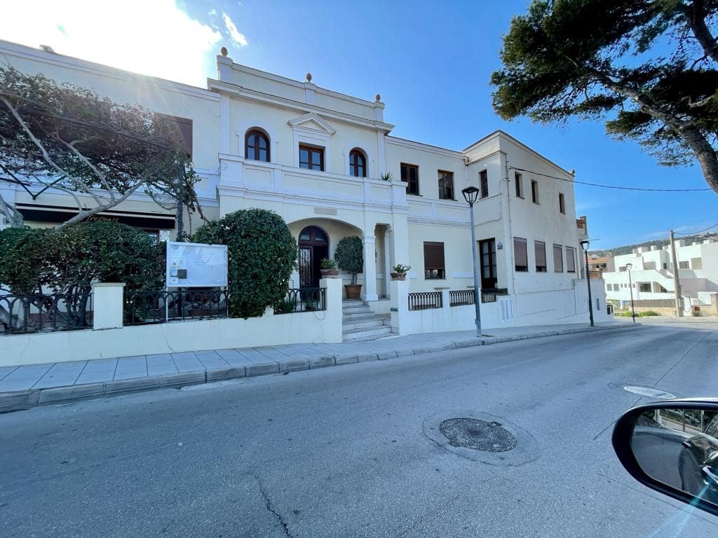 1 bedroom Apartment for sale in Andratx with garage - € 295,000 (Ref: 9481486)